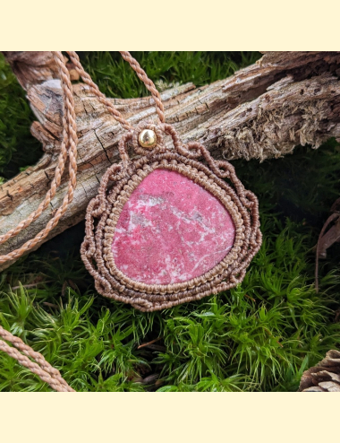 macrame - micromacrame - náhrdelník - amulet - thulit