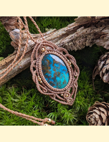 Macrame amulet - náhrdelník - přívěsek - shattuckit - šatukit