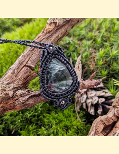 Macrame amulet - náhrdelník - přívěsek - serafini